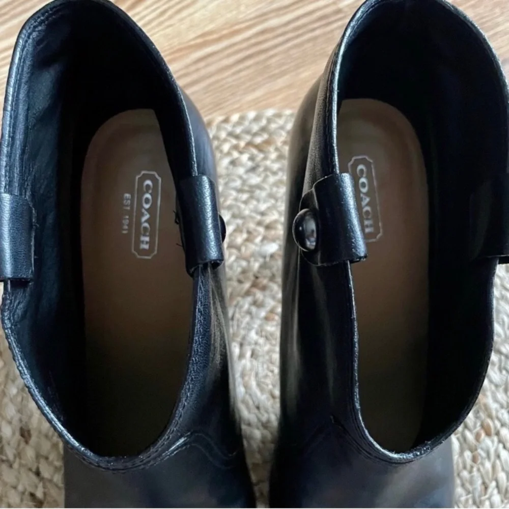 Coach Aliza Women’s Leather ankle boots. - Picture 6 of 7